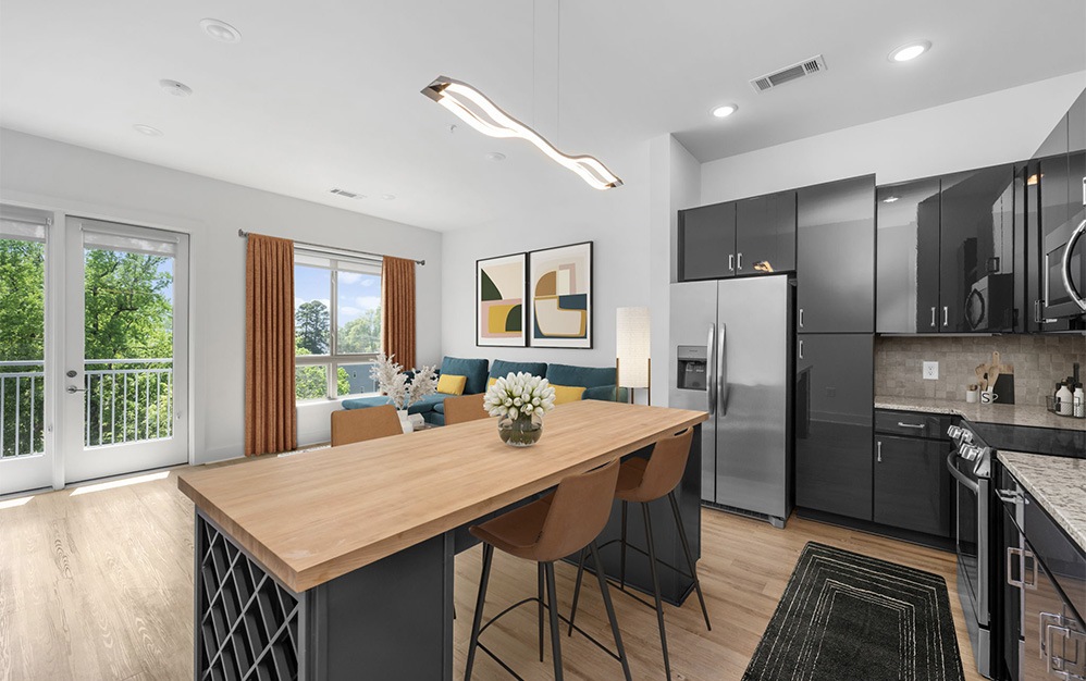 A6 - 1 bedroom floorplan layout with 1 bathroom and 815 square feet (Kitchen
)